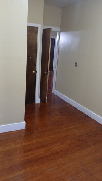 Building Photo - 22 Townley St