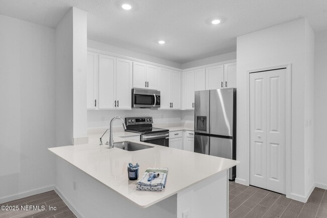 Building Photo - 1708 Garden Grove Ct