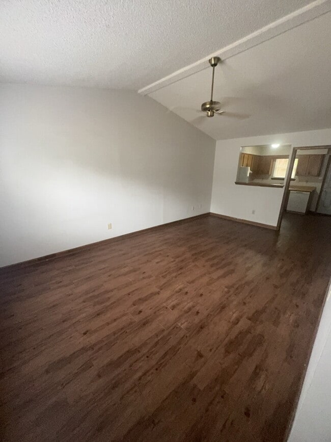 Building Photo - 1710 Wine Press Ct