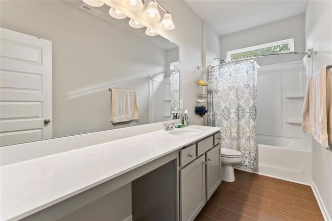 Building Photo - 3531 Meadow Grass Dr