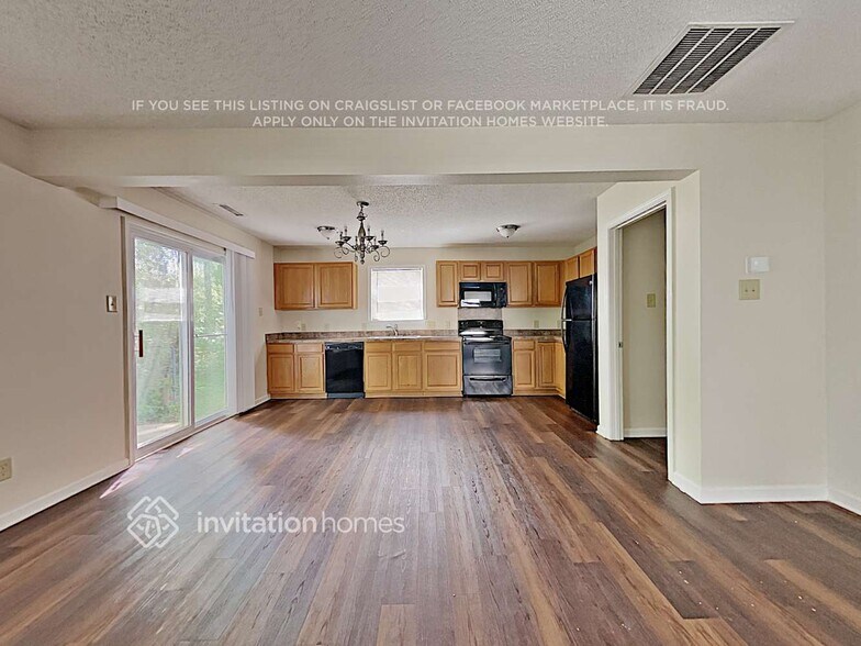 Building Photo - 7112 Sycamore Grove Ct