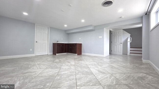 Building Photo - 361 David Hall Rd