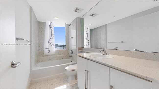 Building Photo - 325 S Biscayne Blvd
