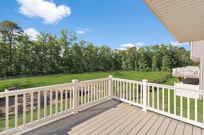 Building Photo - 604 Cyprus Ct