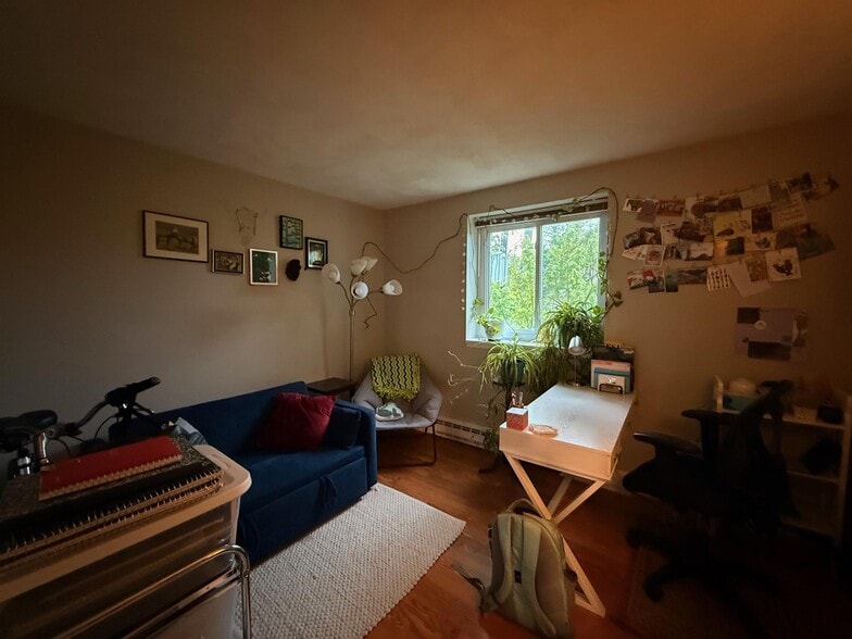 Building Photo - 326 Broadway