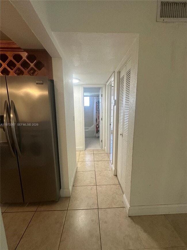 Building Photo - 9487 SW 76th St