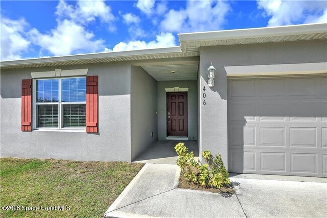 Building Photo - 406 Easy St