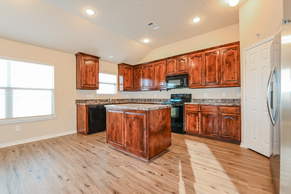 Building Photo - 12817 Purdue Dr