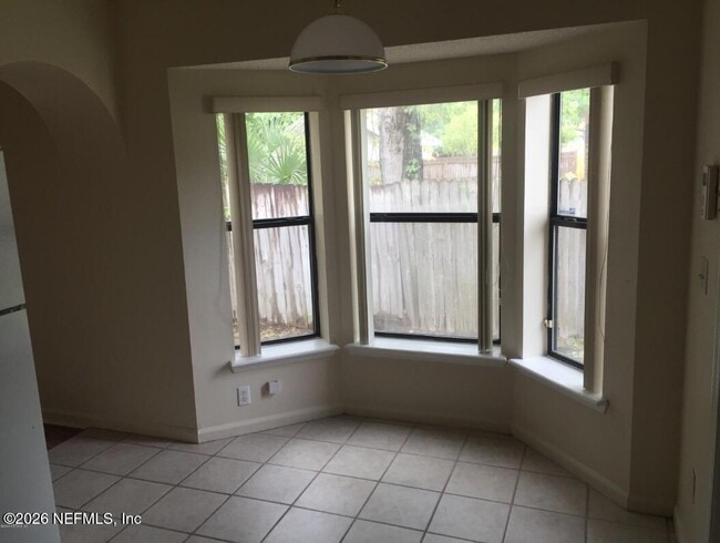 Building Photo - 5058 Acre Estates Dr