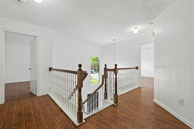Building Photo - 1717 Newton Dr
