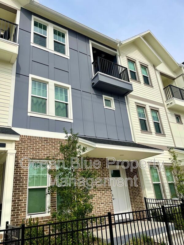 Primary Photo - 4112 N Nebraska Ave