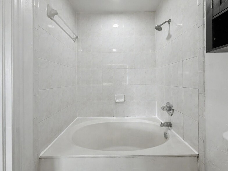 Building Photo - 13435 SW 257th Terrace