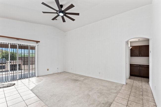 Building Photo - 8838 E La Palma Dr