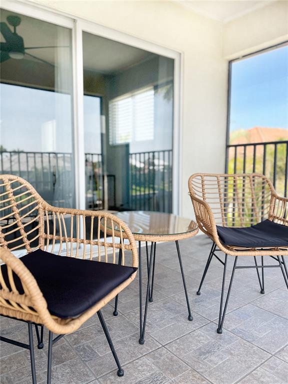 Building Photo - 1218 Riding Rocks Ln