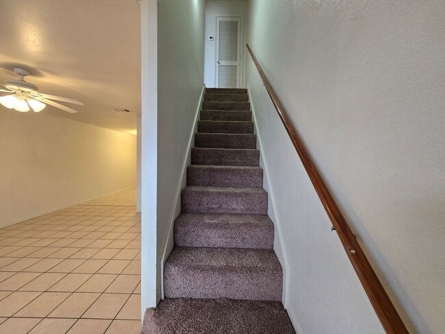 Building Photo - HUD / SECTION 8 ACCEPTED & READY FOR MOVE IN!