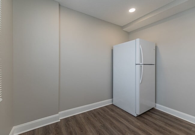 Building Photo - NEW UNITS AVAILABLE SOON!