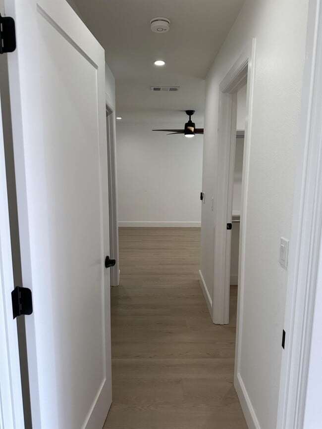 Building Photo - 24643 Santa Clara Ave