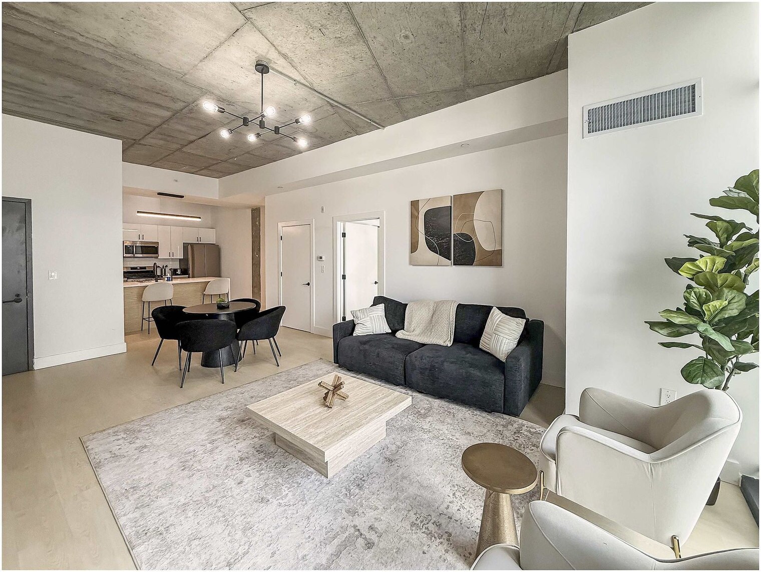 Building Photo - 1247 N 2nd St