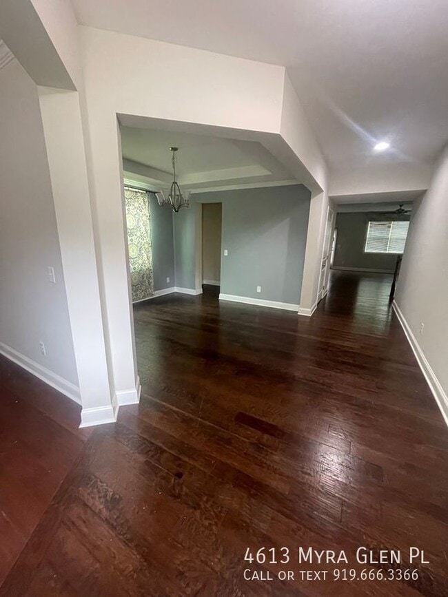 Building Photo - 4613 Myra Glen Pl
