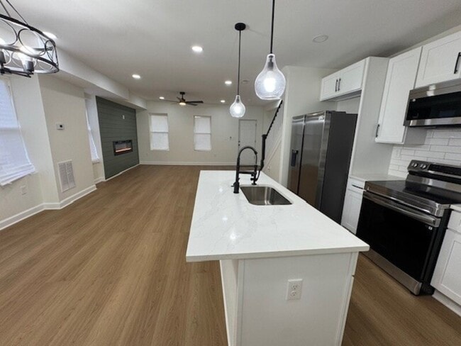 Building Photo - 1922 N Bentalou St