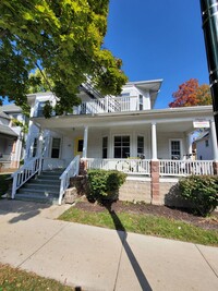 Building Photo - 309 N Pinckney St