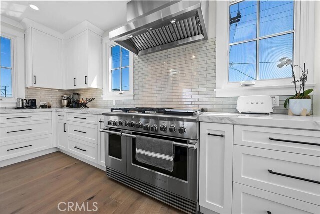 Building Photo - 309 Crest Dr