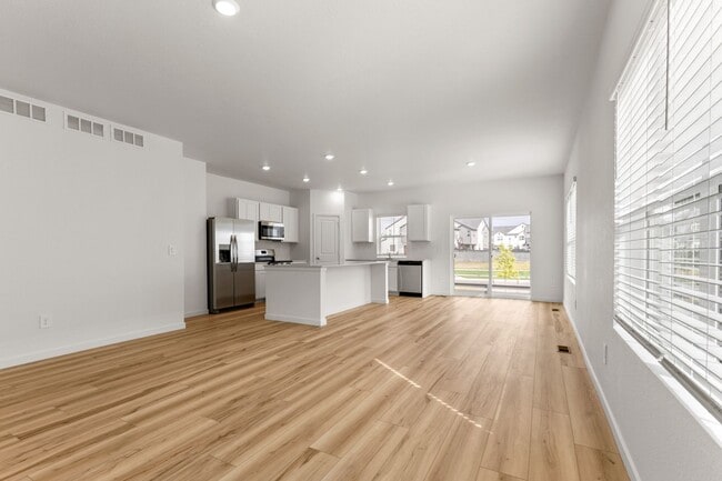 Building Photo - 6155 Drum Pl