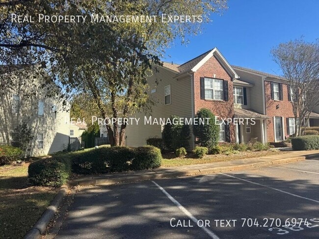 Building Photo - 3837 Glenlea Commons Dr