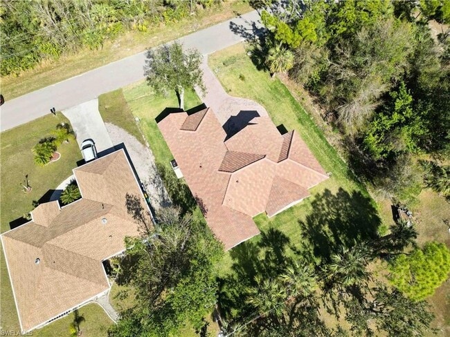 Building Photo - 23117 Hammond Ave