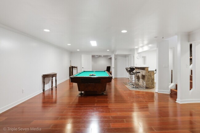 Building Photo - 1260 White Chapel Ln