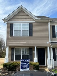 Building Photo - COMING SOON in JUNE !  Townhouse in Cottages Of Willowbrook -MTSU