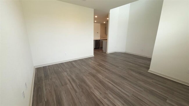 Building Photo - 7517 Peggie Nell Dr