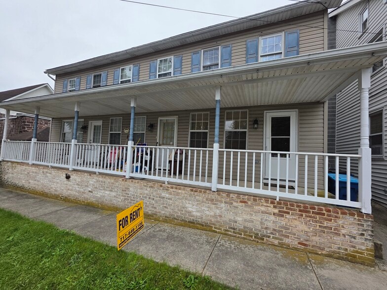 Building Photo - 24 N Kister St