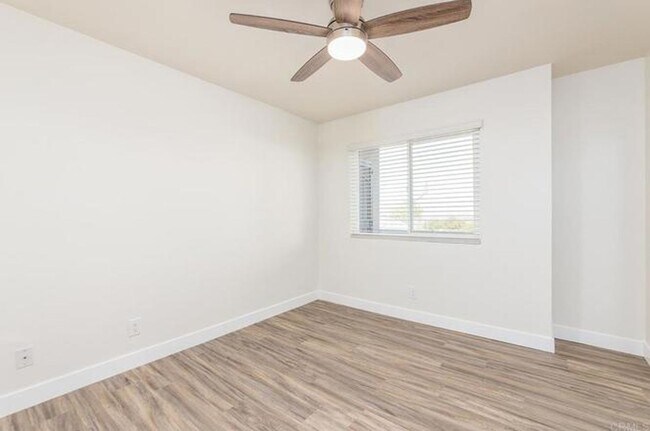 Building Photo - Remodeled 3 Bed 2 Bath Condo - Coastal Living at Its Finest