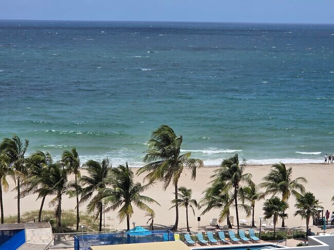 Building Photo - 1000 S Ocean Blvd