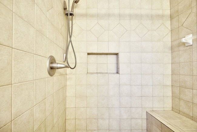 Building Photo - COMING SOON! Beautiful 3BR/2BA Home with Bonus Room in Sought-After Arbor Creek, Charlotte