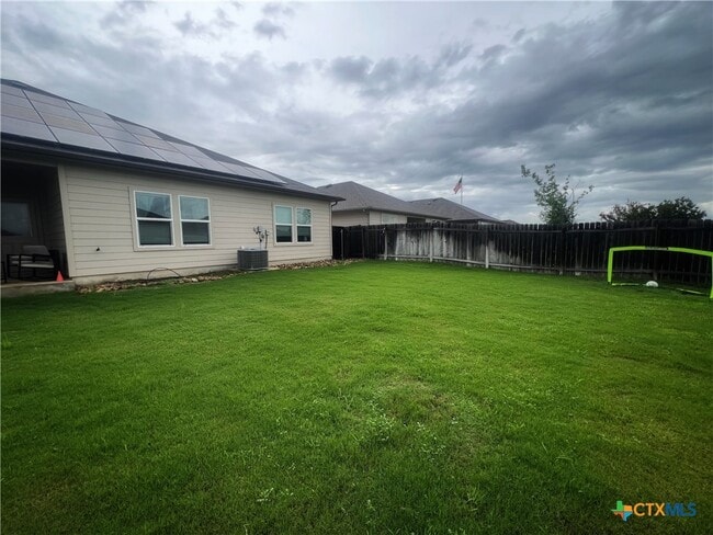Building Photo - 940 Chachalaca Ct