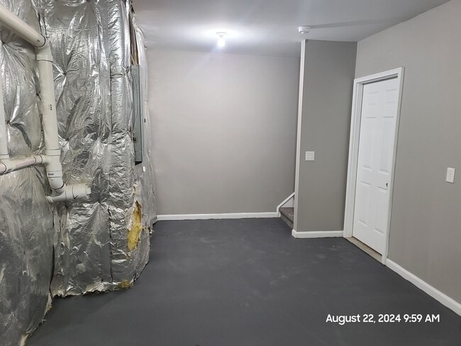 Building Photo - 3 Bedroom Townhome for Rent in Waynesboro