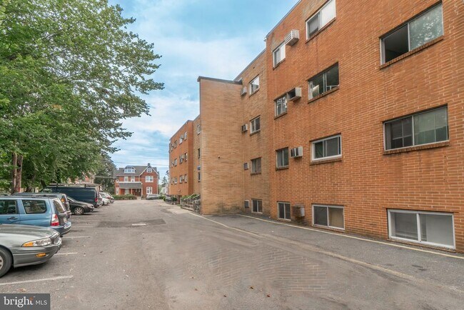Building Photo - 4616 Leiper St