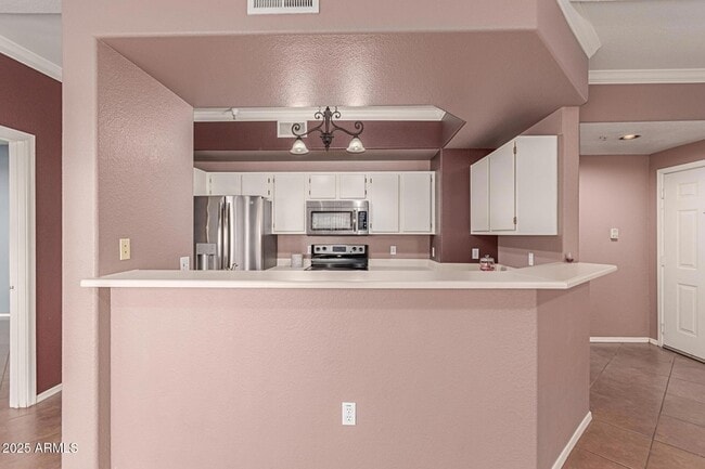 Building Photo - 3236 E Chandler Blvd