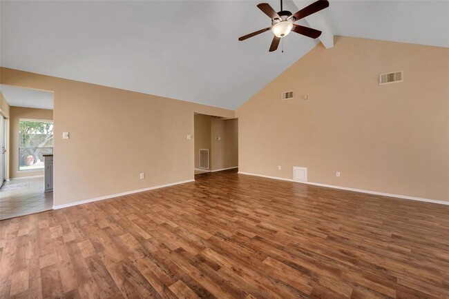 Building Photo - 1714 Barleton Way