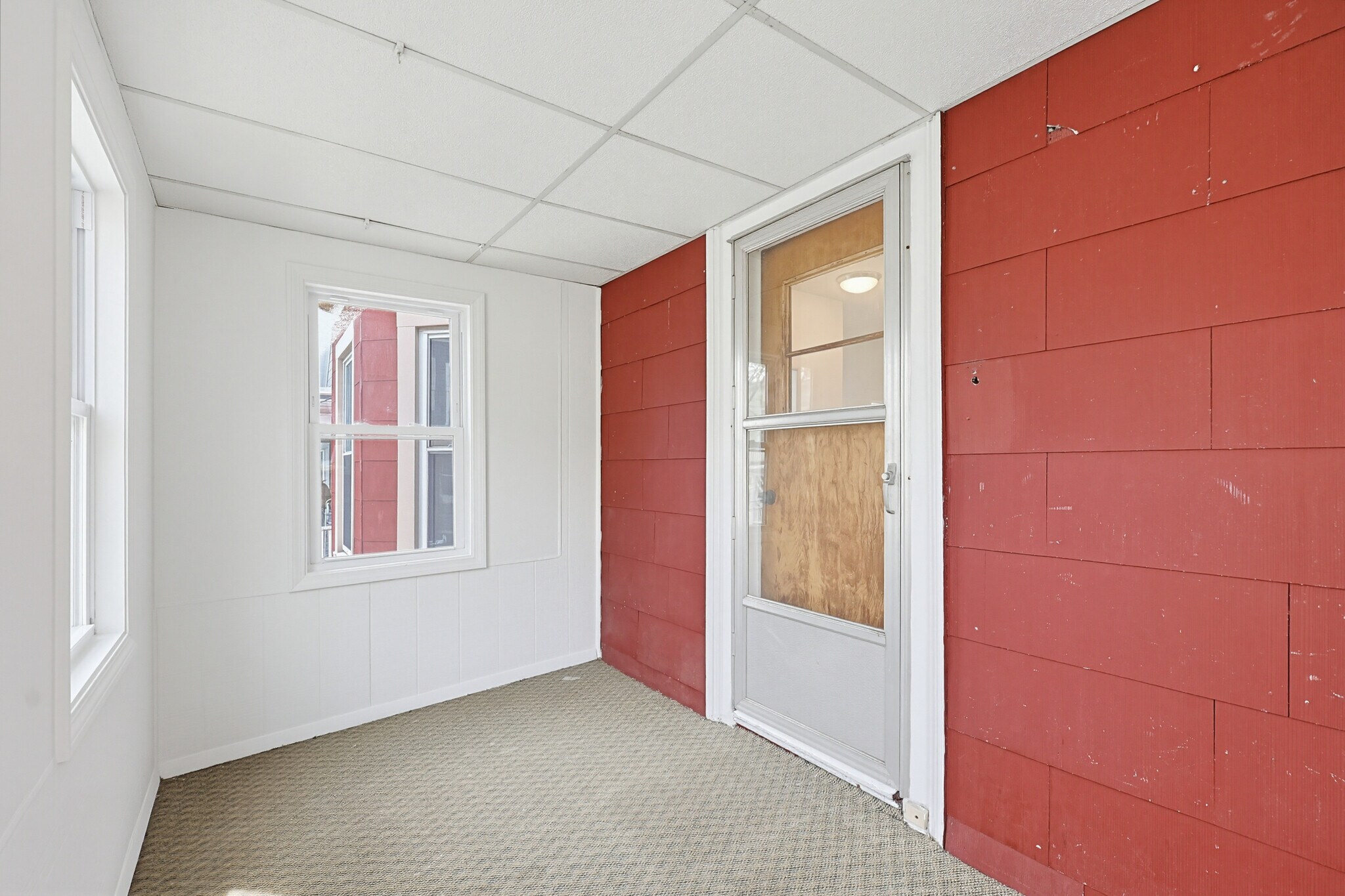 Building Photo - 32 Stone Ave
