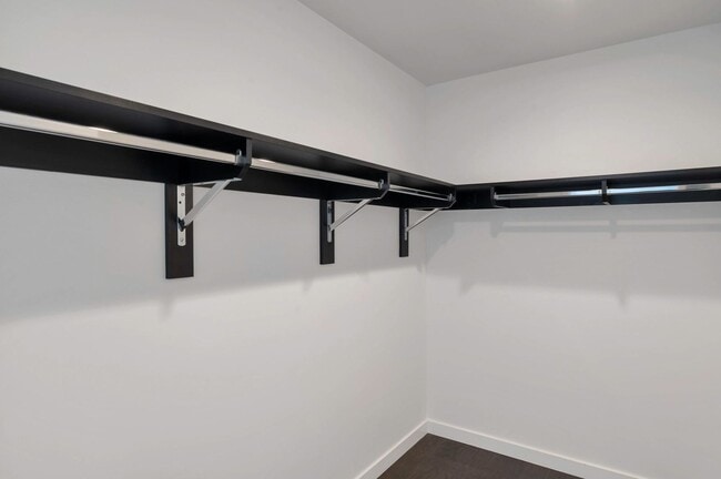 Building Photo - Luxury Condo in the Heart of Downtown Phoe...
