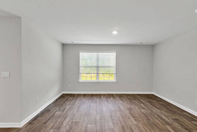 Building Photo - 419 Turp Landing Ln