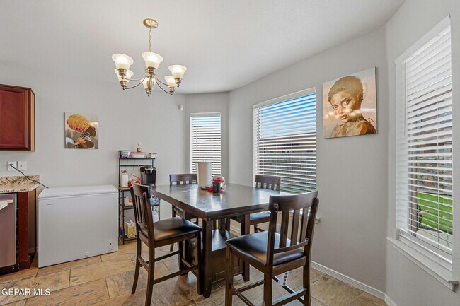 Building Photo - 4613 Al Hernandez St