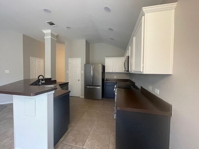 Building Photo - 3208 Black Ranch Court
