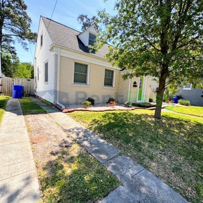 Building Photo - 6010 Upper Brandon Pl