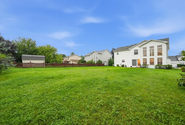 Building Photo - 1909 Havenhill Dr