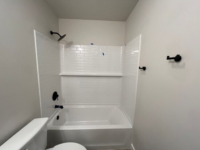 Building Photo - For Rent: Charming 3-Bedroom, 2-Bath Home in West Texas!