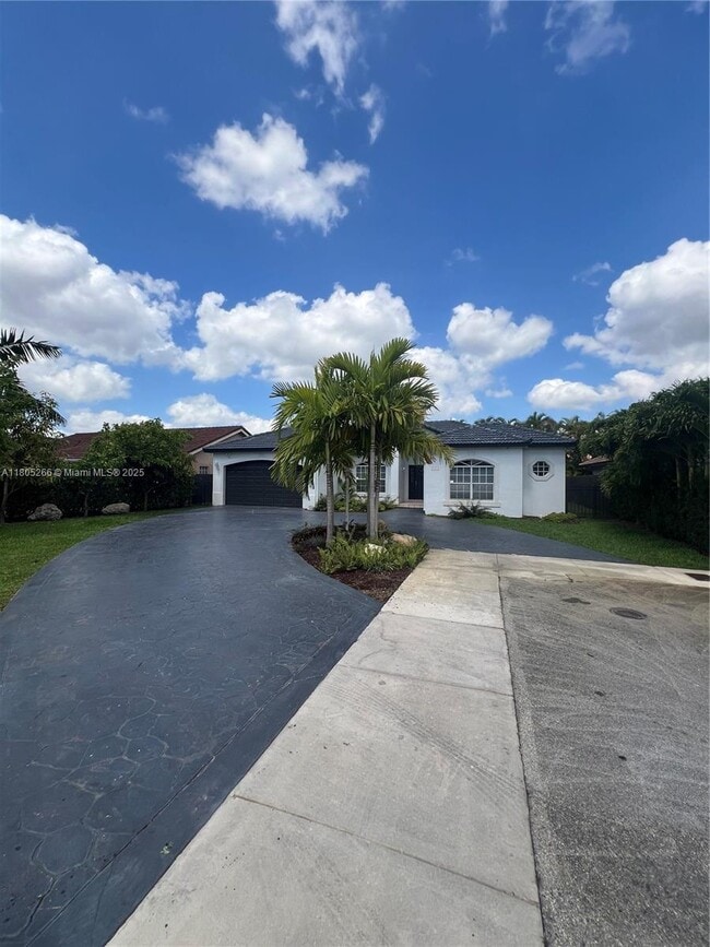 Building Photo - 2682 SW 139th Pl